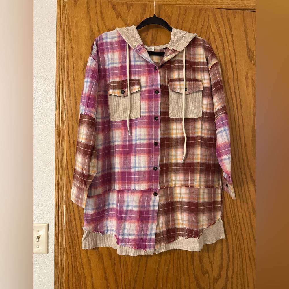Dance & Marvel Mixed Media Plaid Hooded Button-Up Shirt -NWT -Size S (oversized)